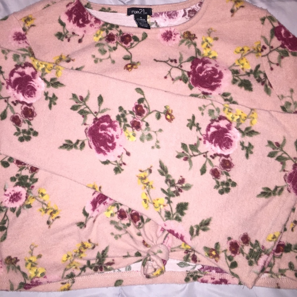 Cropped Sweater Top